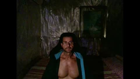 Snapshot of mariettee chatting on February 17, 3:55 pm Djpegasus online show from February 17, 3:55 pm