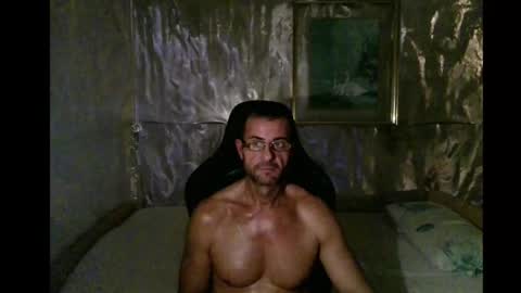 Snapshot of mariettee chatting on March 11, 12:06 pm Djpegasus online show from March 11, 12:06 pm