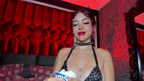 Snapshot of mariewatson chatting on October 16, 10:08 pm Marie online show from October 16, 10:08 pm