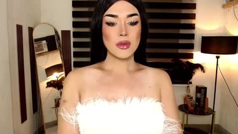 Snapshot of marinamorets chatting on February 27, 7:41 am marina online show from February 27, 7:41 am