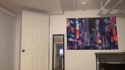 Z online show from February 2, 9:22 pm