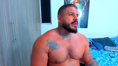 Mario Teran online show from November 19, 3:50 am