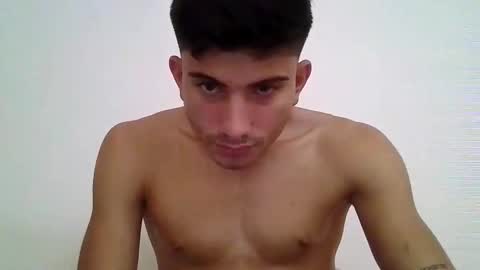 mariobrosss517470 online show from December 8, 9:41 pm