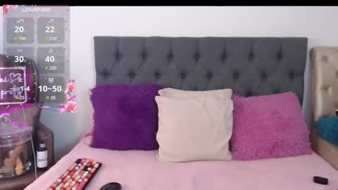 Paula Maria online show from November 5, 10:01 pm