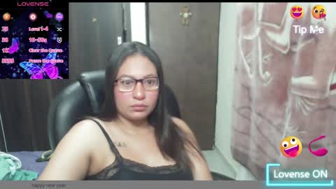 Snapshot of maritsa_millerr chatting on March 10, 9:45 am maritsa online show from March 10, 9:45 am
