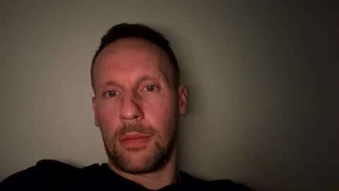 Mark online show from November 20, 9:56 pm