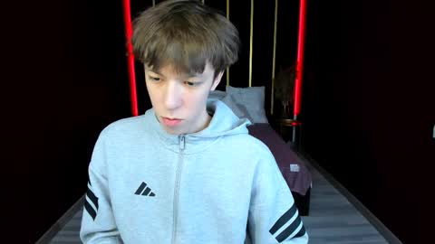 Mark online show from January 13, 3:53 pm