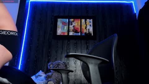 Mark Buffet  online show from January 10, 10:36 pm