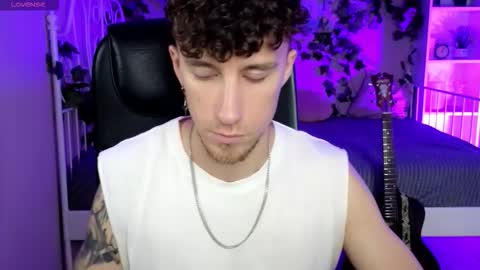 mark_caron online show from November 13, 10:12 pm