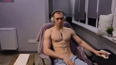 Mark online show from January 15, 8:37 pm