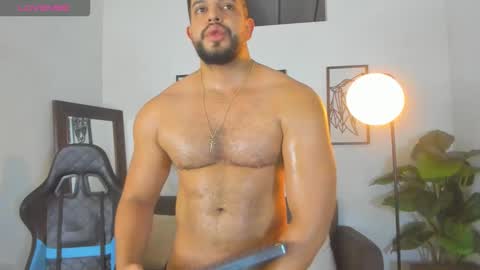 mark_x23 online show from December 5, 2:22 am