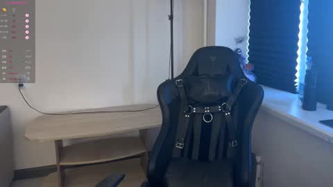 Mark online show from September 12, 12:29 pm