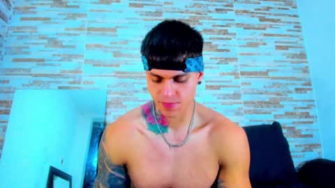 Sebastian online show from January 27, 2:10 am