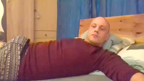 markus_7 online show from September 27, 5:49 am