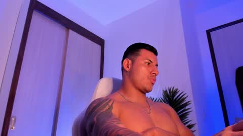 Snapshot of markus_blass chatting on February 26, 1:57 am markus... Y online show from February 26, 1:57 am