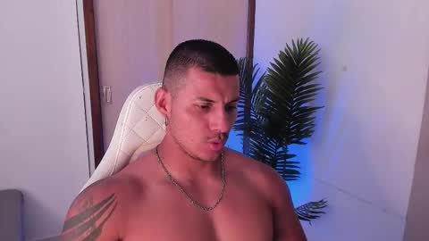 Snapshot of markus_blass chatting on October 7, 7:21 pm markus... Y online show from October 7, 7:21 pm