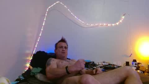 markymark101825061 online show from February 8, 6:55 pm