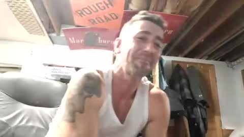 married42069 online show from December 18, 10:13 pm