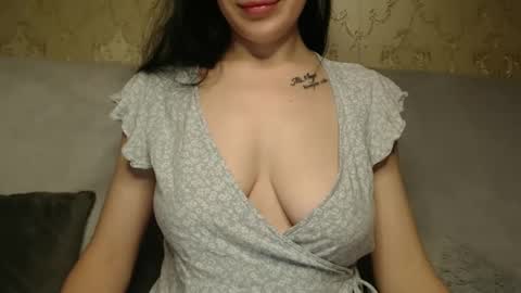 marry__ online show from December 8, 8:47 pm