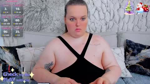 Snapshot of marry_girl chatting on January 1, 10:56 pm Mary online show from January 1, 10:56 pm