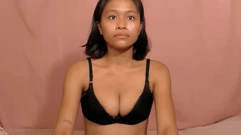 Snapshot of marrymebabexx_ chatting on October 8, 7:14 am marrymebabexx_ online show from October 8, 7:14 am