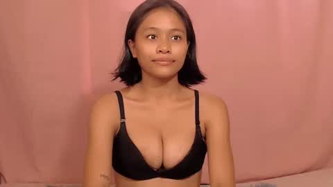 Snapshot of marrymebabexx_ chatting on September 24, 1:45 am marrymebabexx_ online show from September 24, 1:45 am