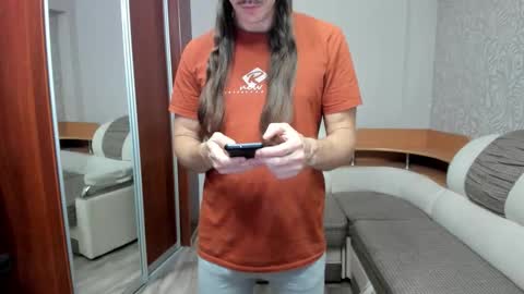 Alan online show from October 14, 6:55 pm