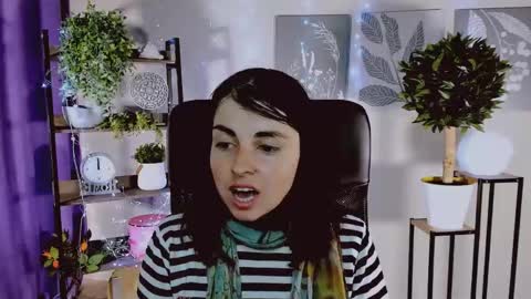 martaedams online show from April 15, 7:12 am