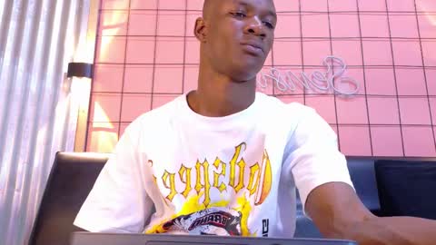 Martin online show from December 14, 1:23 am