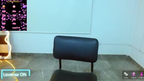 Hey im martina online show from March 7, 3:29 am