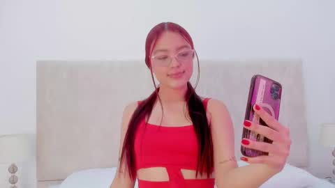 Martina  online show from October 27, 7:58 pm