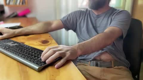 Martincito online show from December 2, 11:07 am