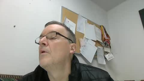 marty1688 online show from January 1, 12:22 pm