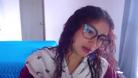 mary online show from October 25, 1:00 pm