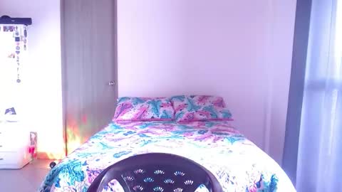 mary online show from October 16, 12:27 pm