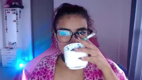 mary online show from October 6, 2:02 pm