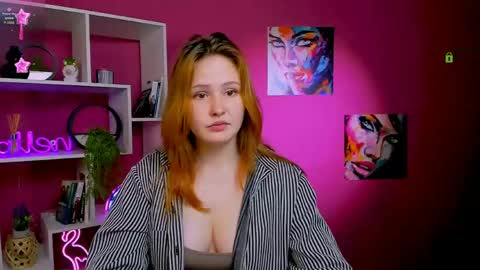 mary skiny online show from April 20, 7:06 pm