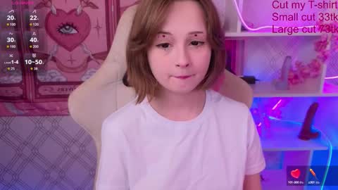 Snapshot of mary_u chatting on September 25, 3:57 am Ur Mary online show from September 25, 3:57 am
