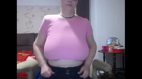 Mary online show from March 12, 3:46 am