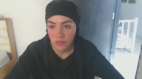 Snapshot of maryam_arabicmilk chatting on January 4, 7:55 pm maryam_arabicmilk online show from January 4, 7:55 pm