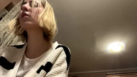 Tessa  online show from February 22, 5:04 pm