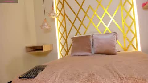   online show from February 2, 12:45 pm