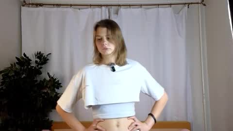 Snapshot of maryleenass chatting on September 28, 3:32 pm maryleenass online show from September 28, 3:32 pm