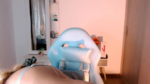 Snapshot of maryline_w chatting on September 11, 1:18 am maryline online show from September 11, 1:18 am
