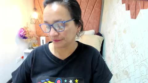 Marylin online show from December 4, 10:53 pm