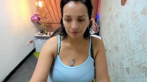 Marylin online show from December 18, 8:48 pm