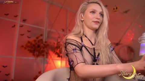 Mary online show from October 31, 4:46 am