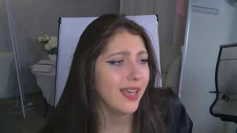 Mary Miller online show from November 6, 6:27 am