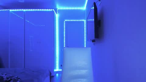 Mary online show from February 19, 2:33 am