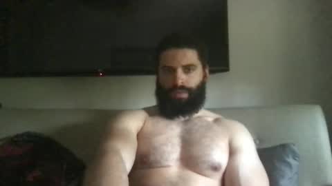 mascbeef95 online show from April 9, 8:36 pm